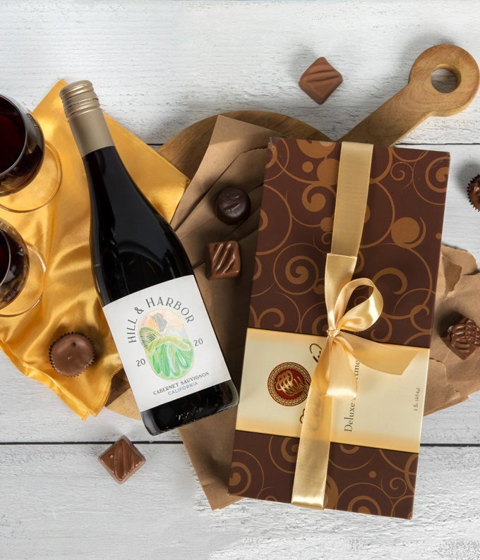 Red Wine &amp; Gourmet Chocolates Gift Box