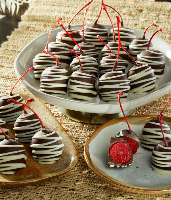 アニメ DARK CHOCOLATE And MARASCHINO CHERRY GE312-FTD_LOL_full_frame_600x.