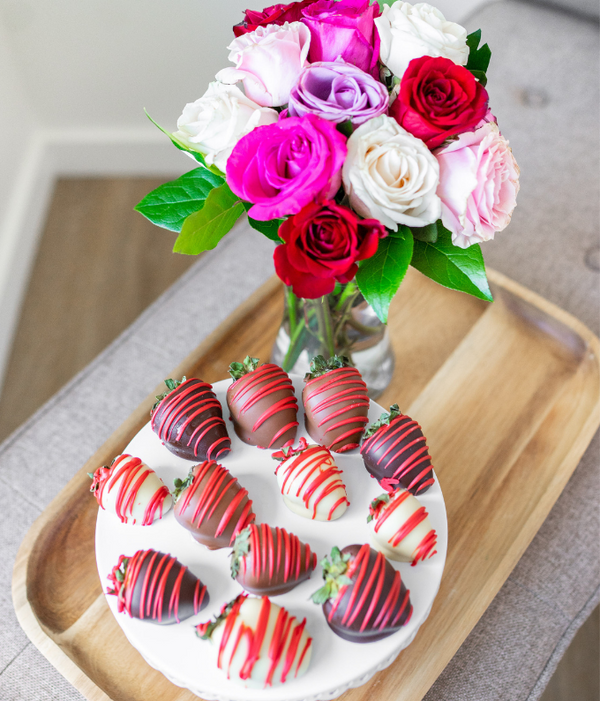 Red Swizzled Chocolate Covered Strawberries - 12 Pieces - The Gift