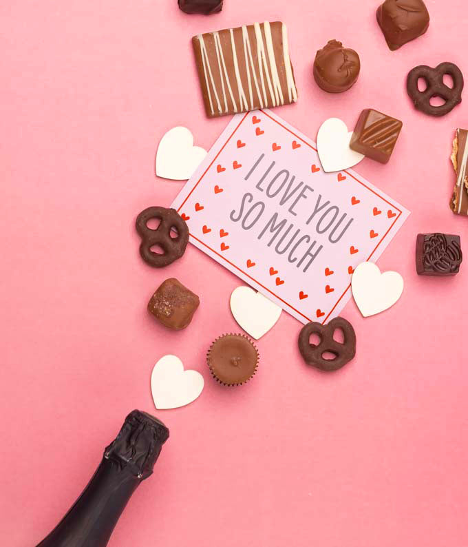 I Love You Red Wine &amp; Chocolate Treats Gift Box