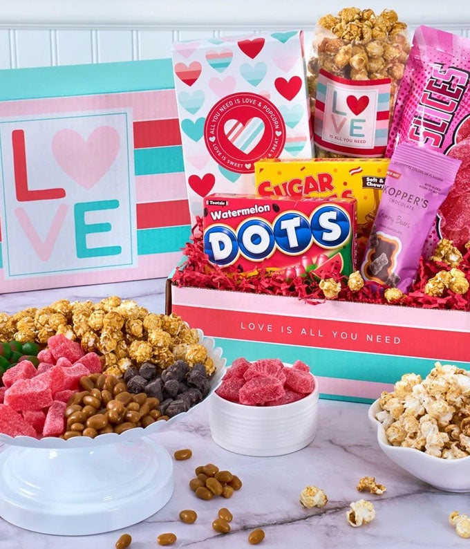 Red Valentine&#39;s Day Candy Box