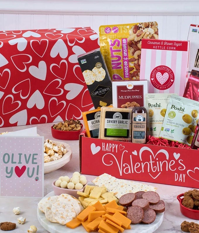Gourmet Valentine's Day Deluxe Gift Box