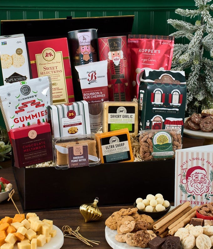 Holiday Classics Deluxe Gift Basket