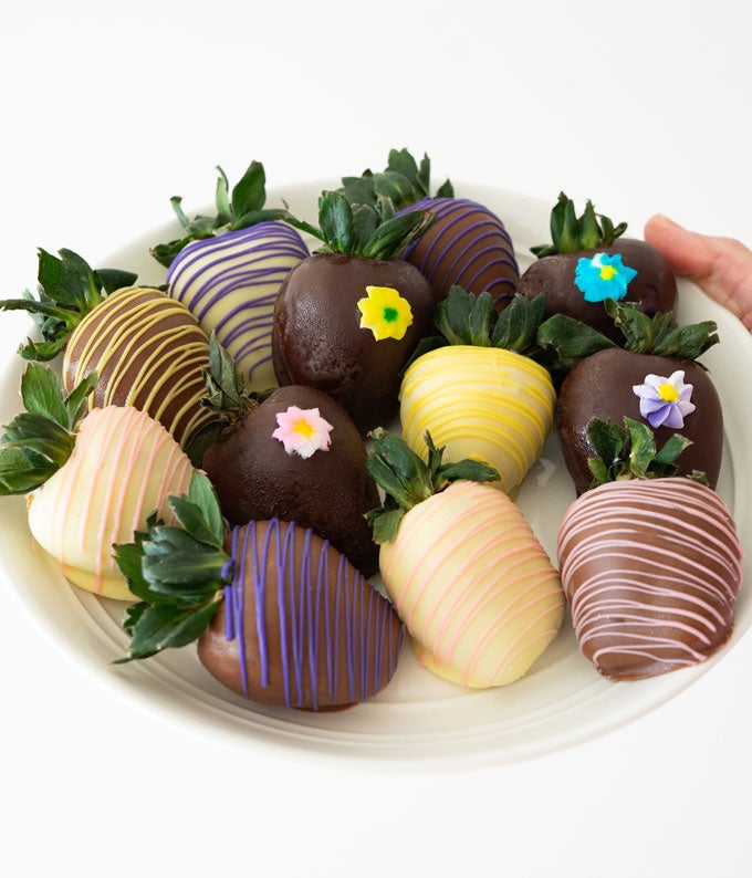 Flower Chocolate Covered Strawberries for Mom