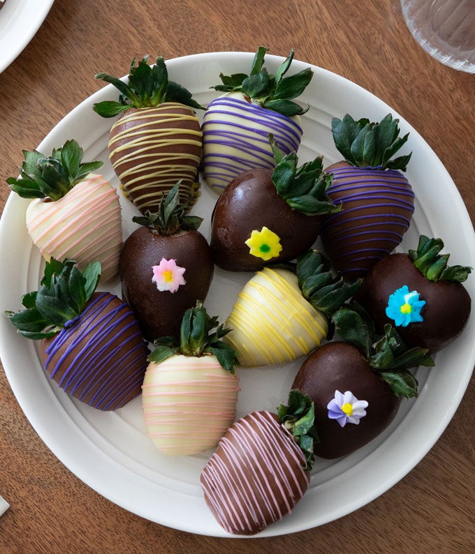 Flower Chocolate Covered Strawberries for Mom