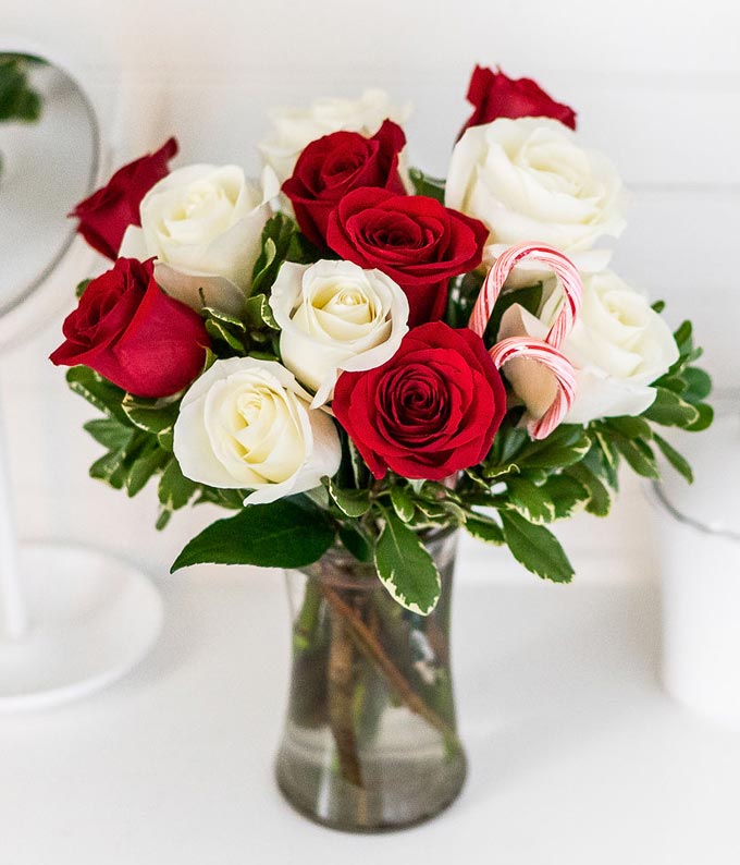 Sweet Candy Cane Rose Bouquet with Sparkling Wine