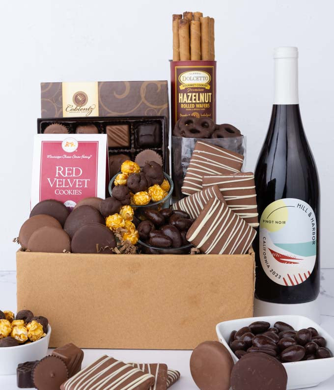 Deluxe Red Wine &amp; Sweet Treats Gift Box