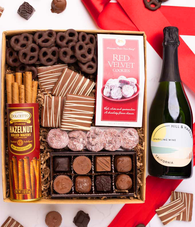 Sparkling Wine &amp; Sweet Treats Gift Box