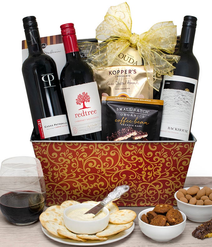 Cabernet Lovers Wine &amp; Cheese Gift Basket