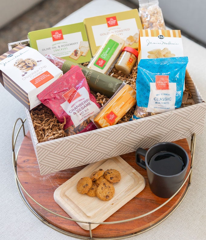 Sweet &amp; Savory Gourmet Basket