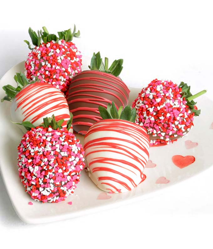 Valentine&#39;s Day Chocolate Covered Strawberries