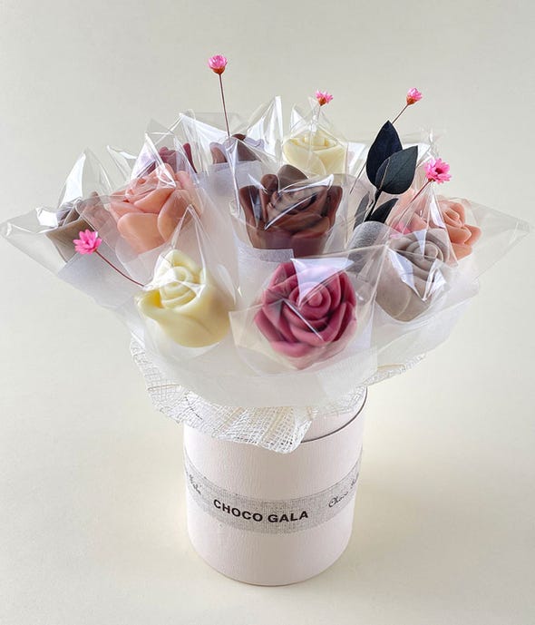 Chocolate Pink Rose Bouquet